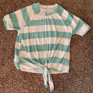 Boardwalk days striped tie in front top in mint